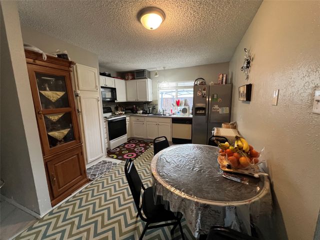 2809 Royalty Drive, Garland, TX 75044