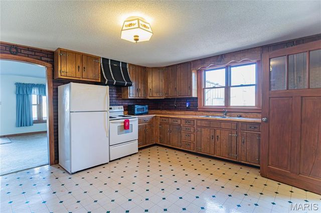 13120 S Dillon Outer Road, Rolla, MO 65401