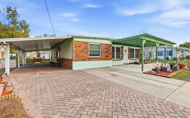 713 W 116TH AVENUE, Tampa, FL 33612