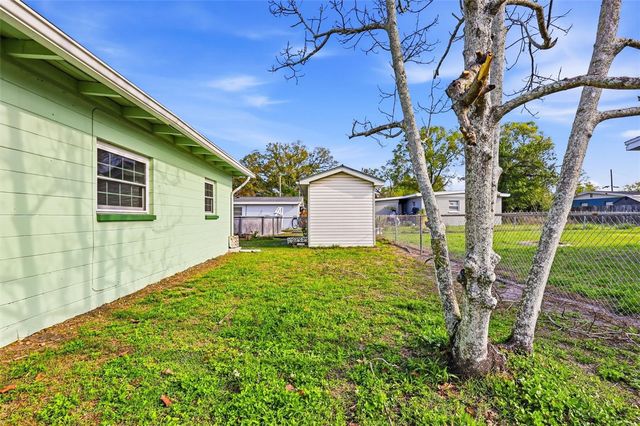 713 W 116TH AVENUE, Tampa, FL 33612