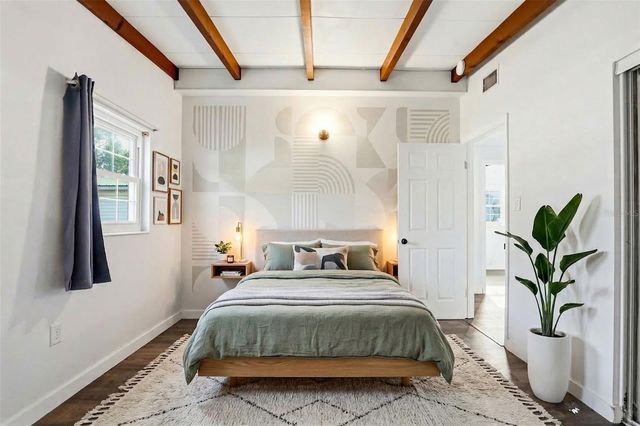 713 W 116TH AVENUE, Tampa, FL 33612