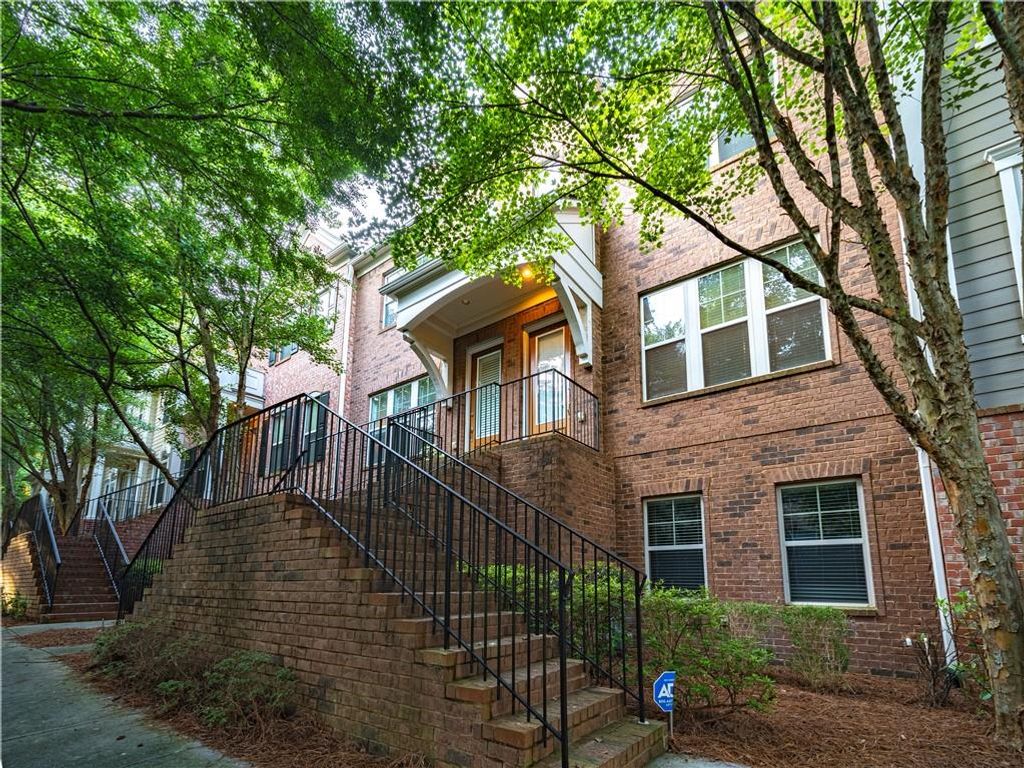 2634 Portbury NE Place, Atlanta, GA 30329