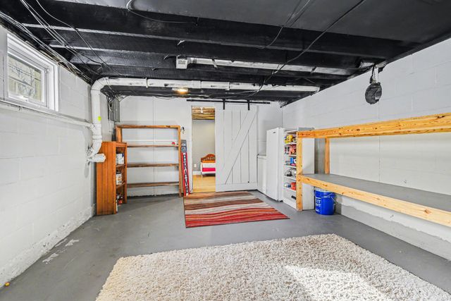 55 S Park Street, Zeeland City, MI 49464