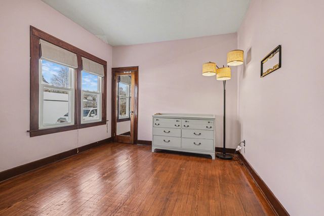 55 S Park Street, Zeeland City, MI 49464