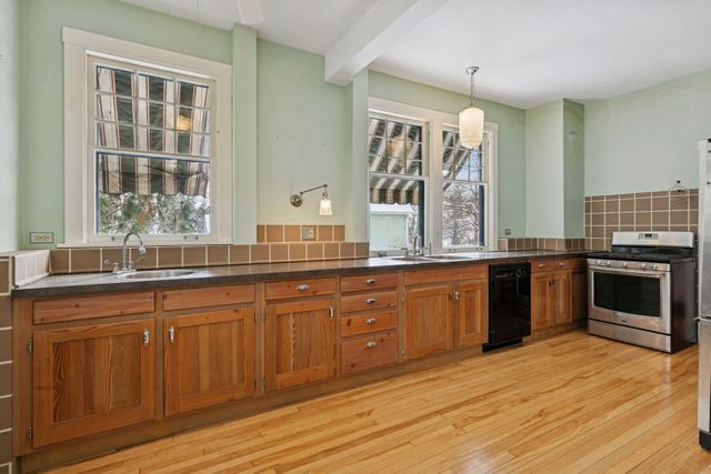 812 Saint Olaf Avenue, Northfield, MN 55057