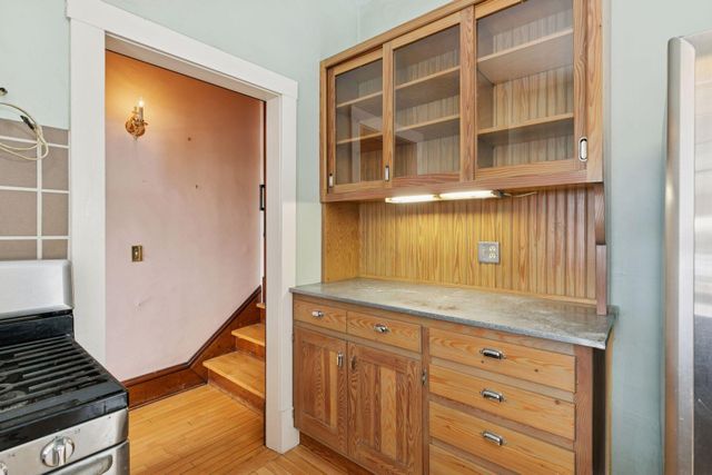 812 Saint Olaf Avenue, Northfield, MN 55057