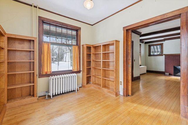 812 Saint Olaf Avenue, Northfield, MN 55057