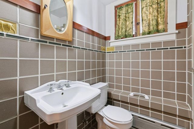 812 Saint Olaf Avenue, Northfield, MN 55057