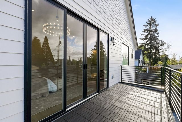 5205 N 42nd Street, Tacoma, WA 98407