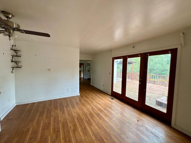 364 Bargers Ct, San Andreas, CA 95249