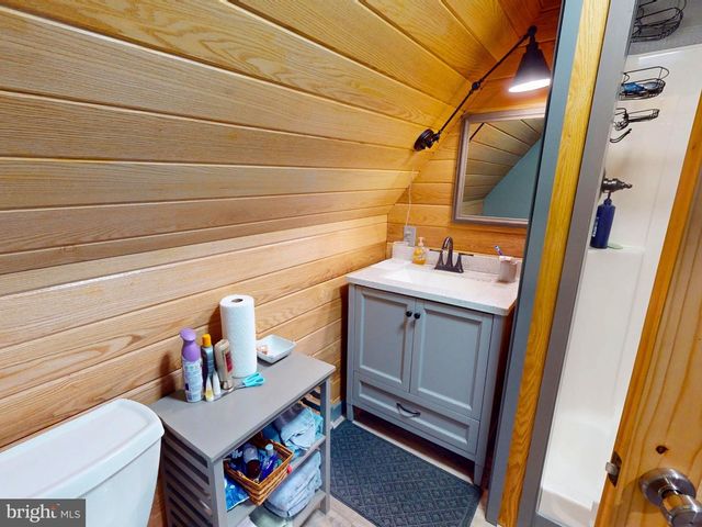 12076 POINT ROAD, Huntingdon, PA 16652