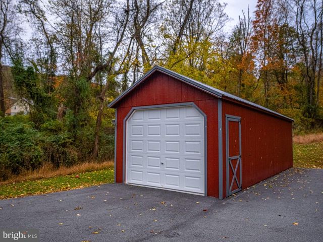 12076 POINT ROAD, Huntingdon, PA 16652