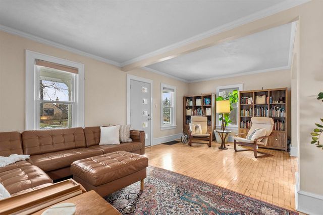 320 11TH STREET, Neenah, WI 54956