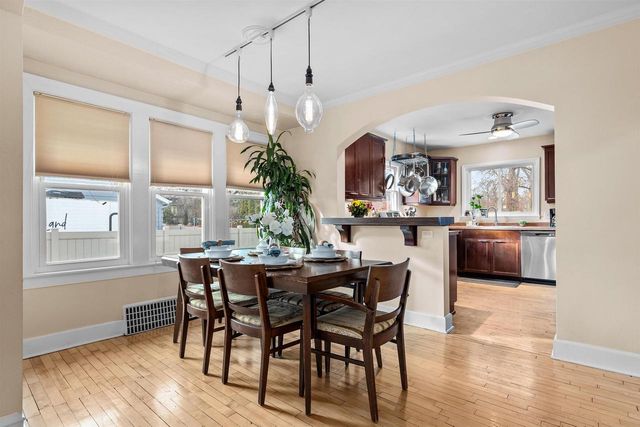 320 11TH STREET, Neenah, WI 54956