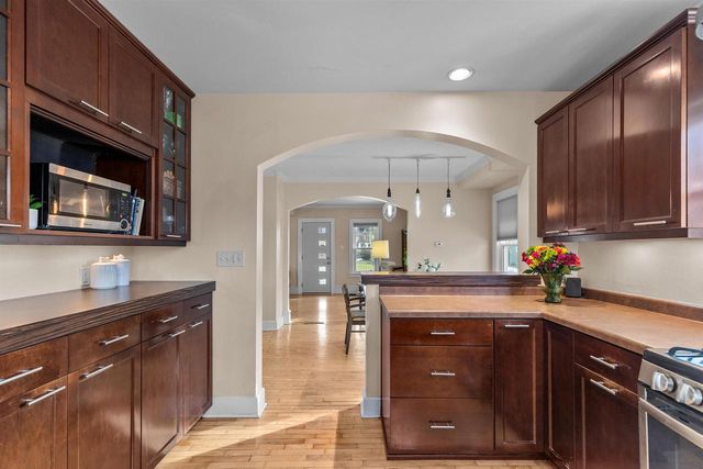 320 11TH STREET, Neenah, WI 54956