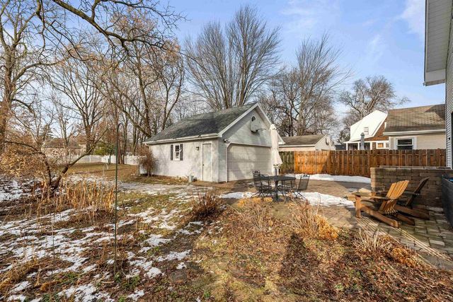 320 11TH STREET, Neenah, WI 54956