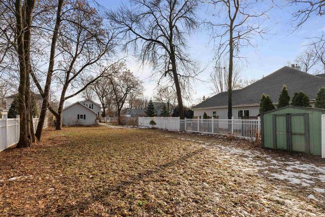 320 11TH STREET, Neenah, WI 54956