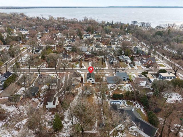 320 11TH STREET, Neenah, WI 54956