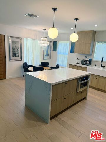 3607 Potomac Avenue, Los Angeles, CA 90016