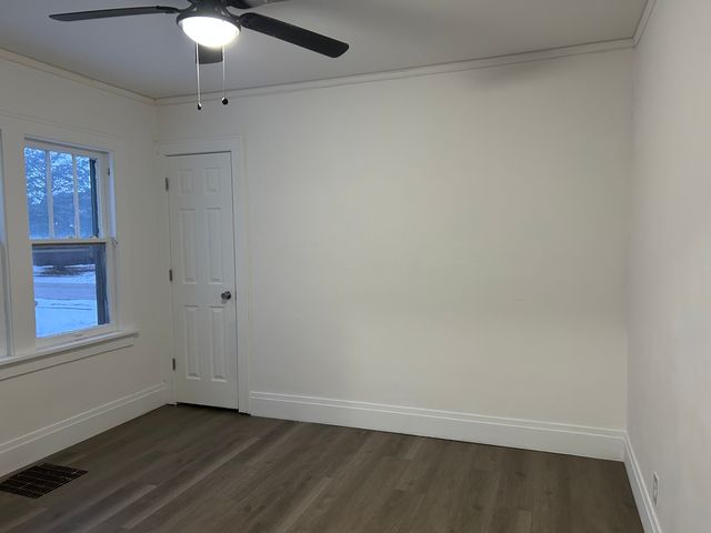 517 Frances Avenue, Loves Park, IL 61111