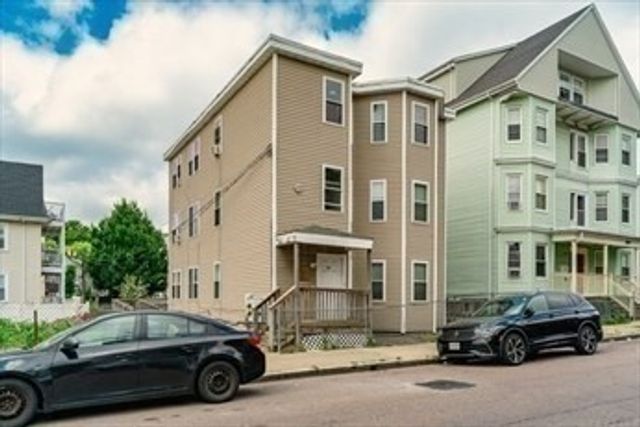 73 Hamilton St, Boston, MA 02125