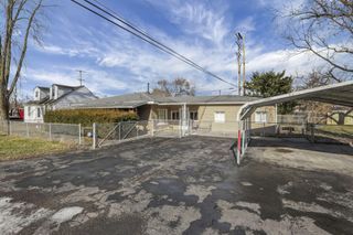 818 Lawndale Avenue, Columbus, OH 43207