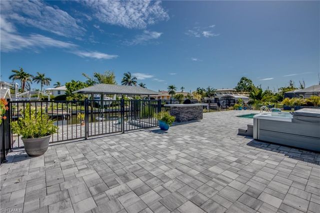 3446 Pinetree DR, Other, FL 33956