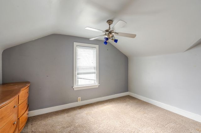 2402 Linda Road, Valparaiso, IN 46383