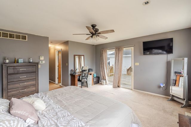 2402 Linda Road, Valparaiso, IN 46383