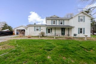 2402 Linda Road, Valparaiso, IN 46383