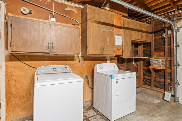 10404 River Wood Way, Rancho Cordova, CA 95670