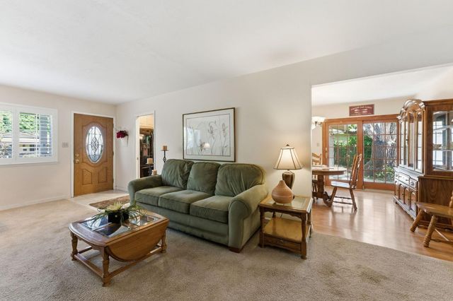 10404 River Wood Way, Rancho Cordova, CA 95670