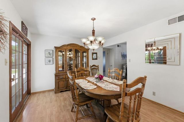 10404 River Wood Way, Rancho Cordova, CA 95670