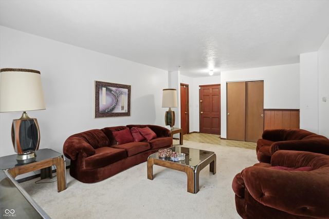 6032 Grandview Drive, Indianapolis, IN 46228