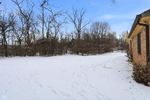 6032 Grandview Drive, Indianapolis, IN 46228