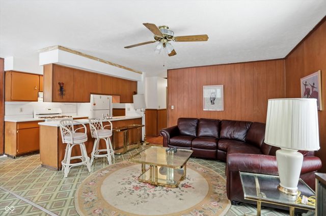 6032 Grandview Drive, Indianapolis, IN 46228