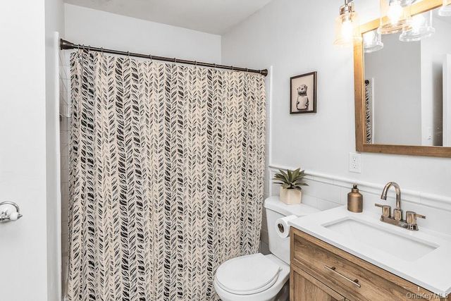 282 Fairview Circle, Middle Island, NY 11953