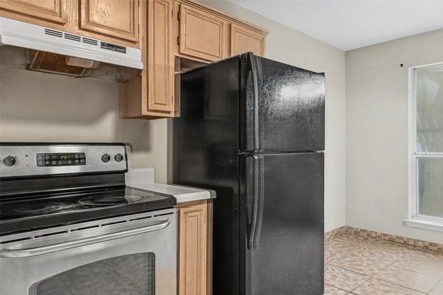 945 Tennessee Trail, Arlington, TX 76017