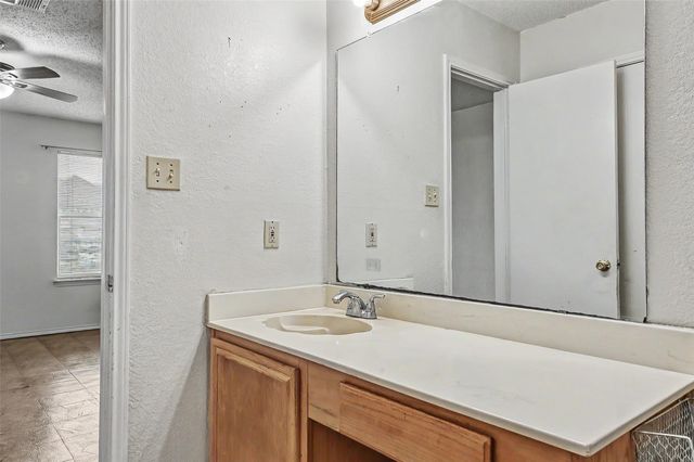 945 Tennessee Trail, Arlington, TX 76017