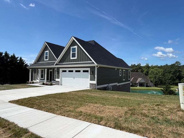 135 Hidden Hills Drive, Chickamauga, GA 30707