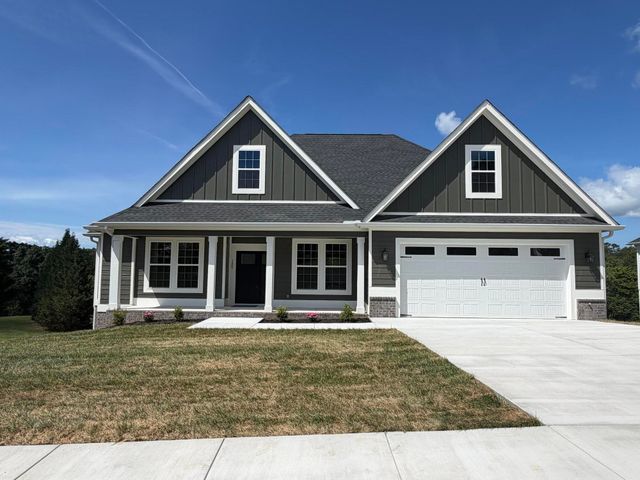 135 Hidden Hills Drive, Chickamauga, GA 30707