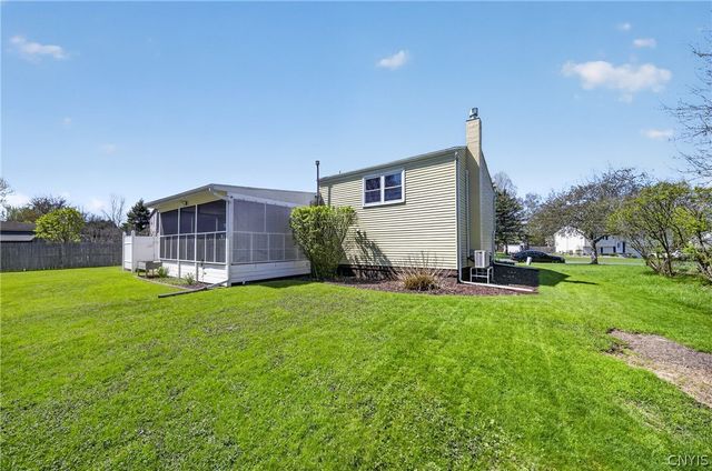 8018 Pickett Lane, Cicero, NY 13039