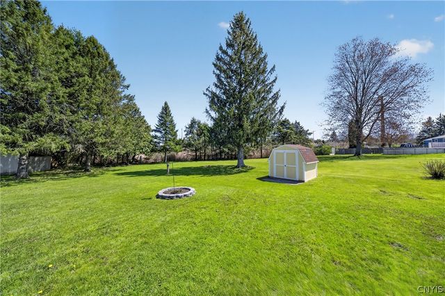 8018 Pickett Lane, Cicero, NY 13039
