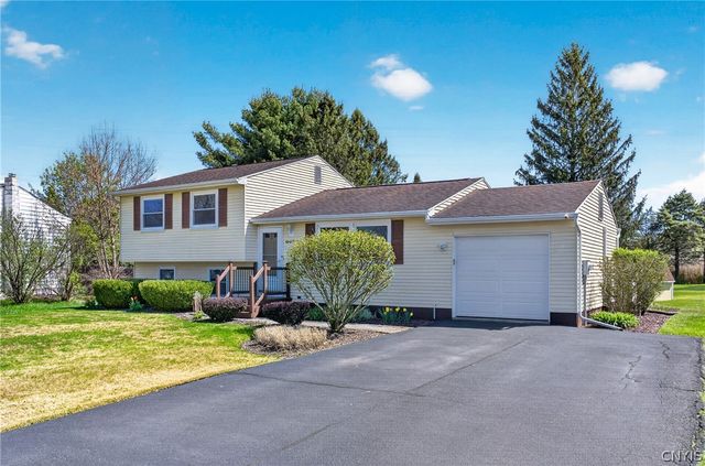 8018 Pickett Lane, Cicero, NY 13039