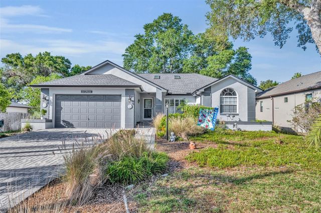 11768 W RIVERHAVEN DRIVE, Homosassa, FL 34448