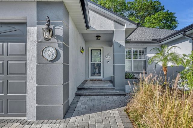 11768 W RIVERHAVEN DRIVE, Homosassa, FL 34448