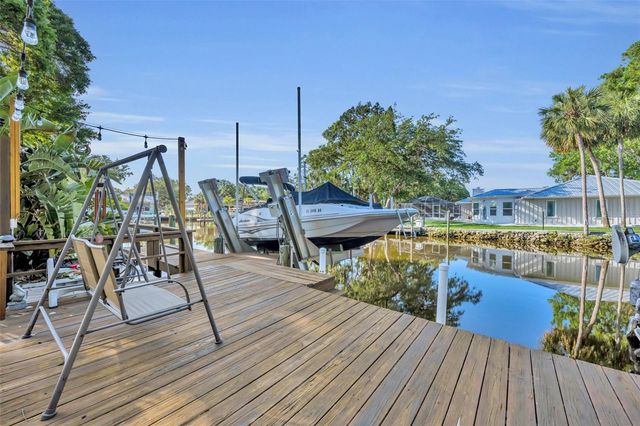 11768 W RIVERHAVEN DRIVE, Homosassa, FL 34448