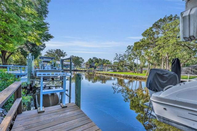 11768 W RIVERHAVEN DRIVE, Homosassa, FL 34448