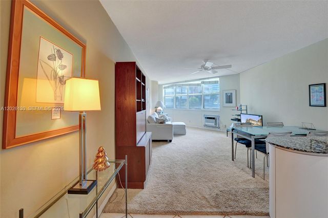 1936 S Ocean Dr 4C, Hallandale Beach, FL 33009