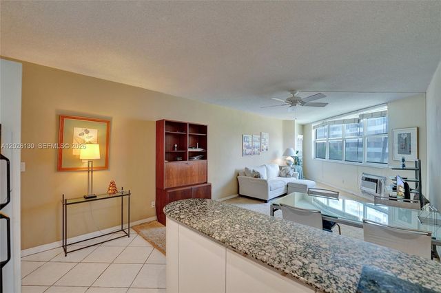 1936 S Ocean Dr 4C, Hallandale Beach, FL 33009